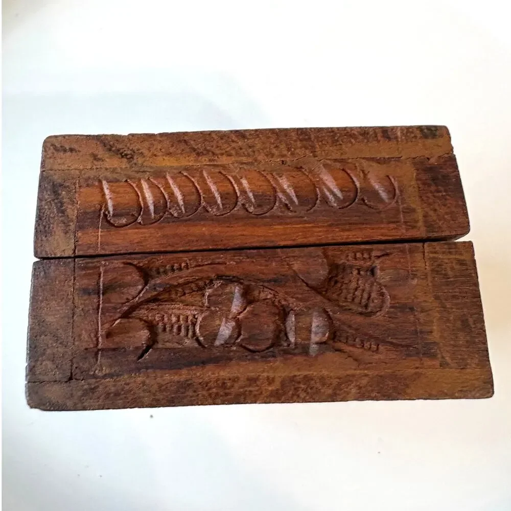 Vintage Folk Art Hand Carved Wood With Inlay Trinket Box